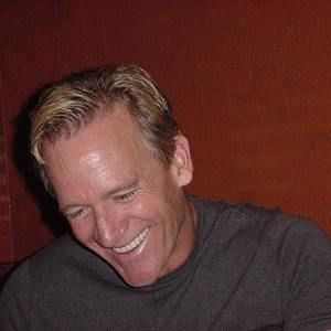 Meet your Posher, Clint